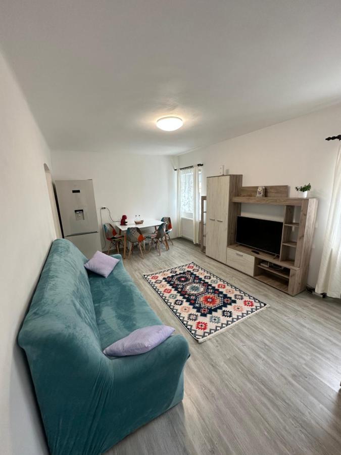 Nema S Apartment Brașov Exterior foto
